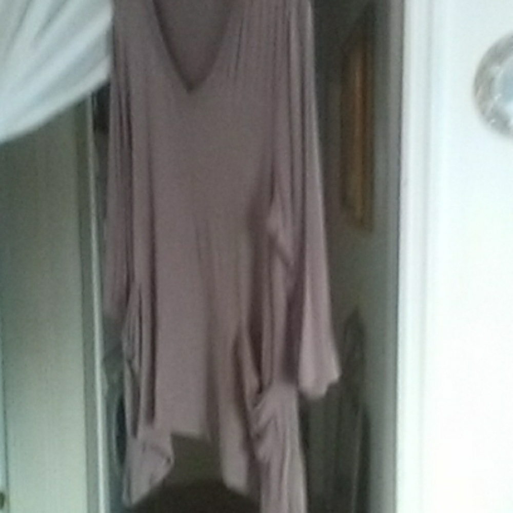 Xl LOGO Anthropologie tunic